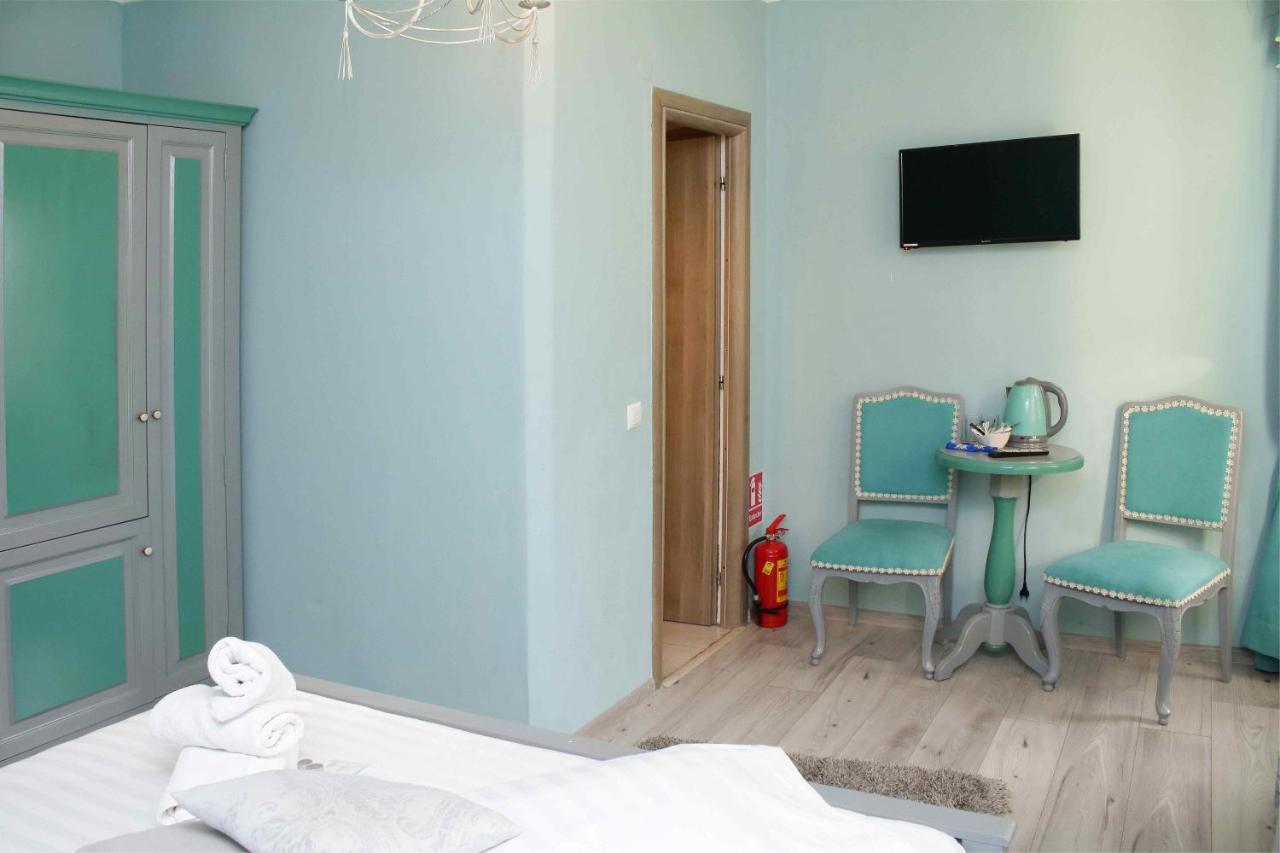 Pensiunea Casa Helis Gazde/Camere de închiriat